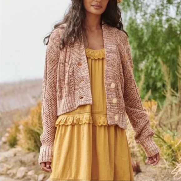 The Great. The Montana Cropped Cable Cardigan Coral Pink Prairie Marl Knit 2 / M - Picture 3 of 9